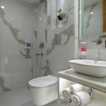 washroom2